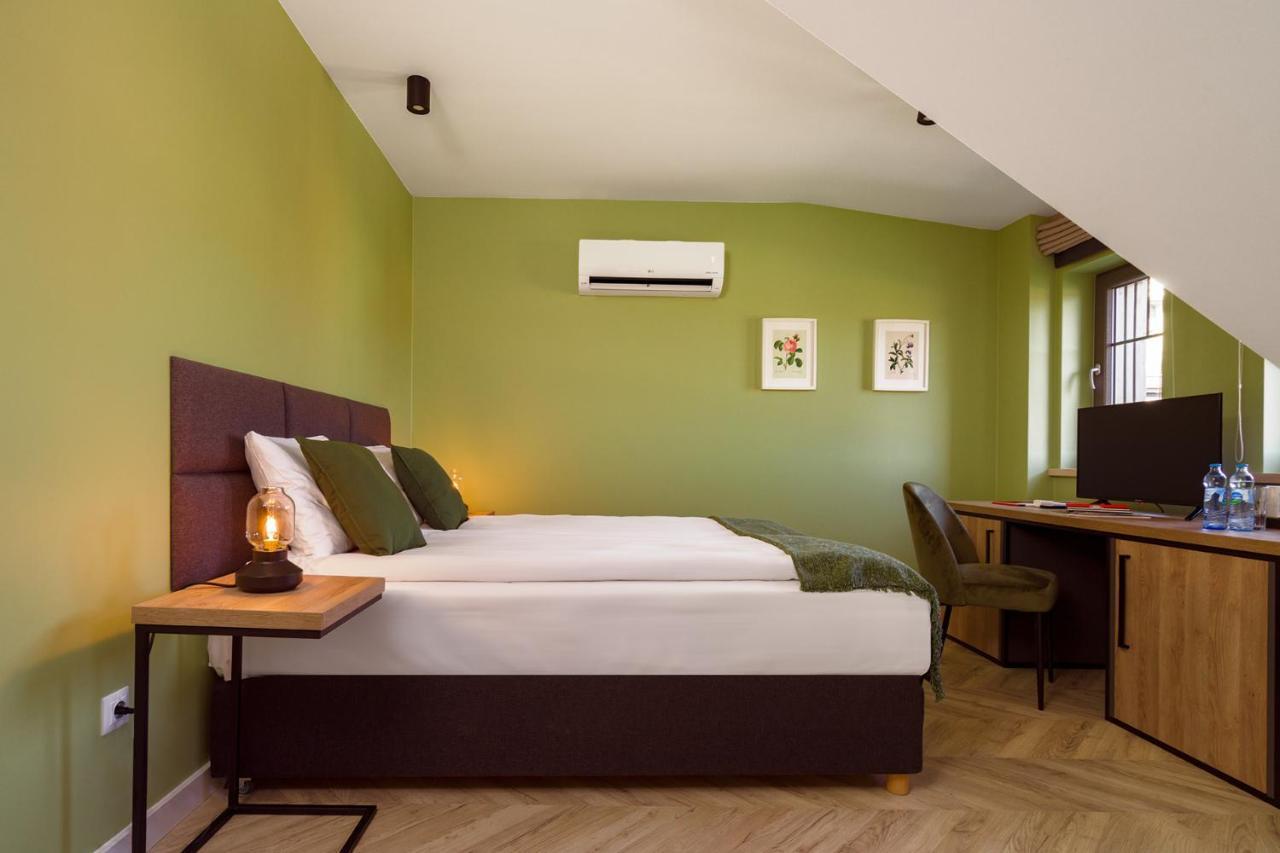 Aparthotel Kamienica Portowa Mikołajki Exterior foto